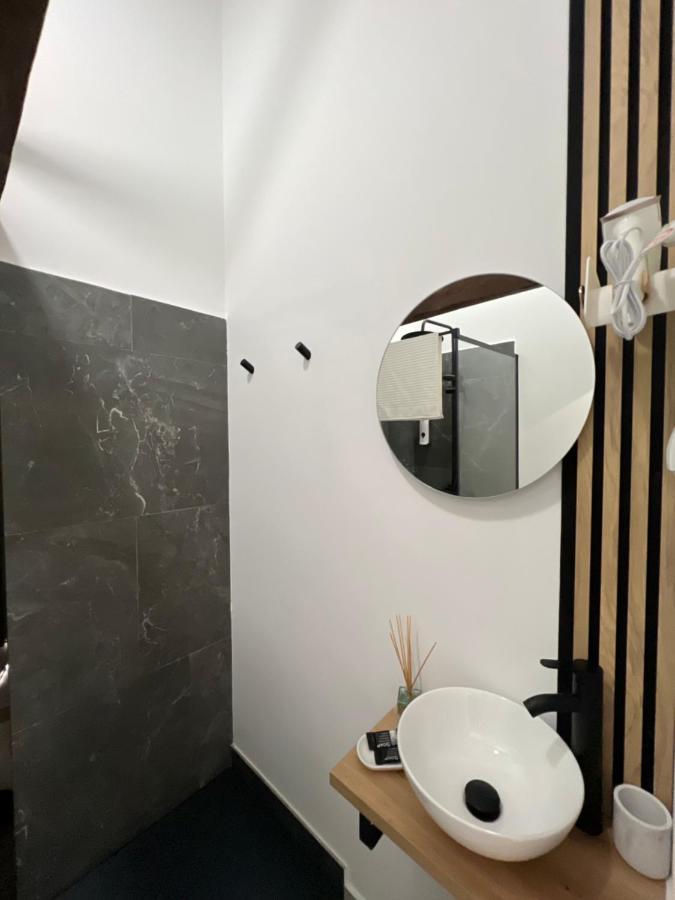 Suites Chic Cozy Herencia 外观 照片